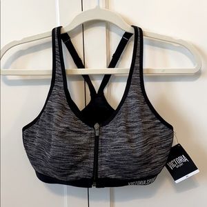 Victoria Sport Knockout Sports Bra